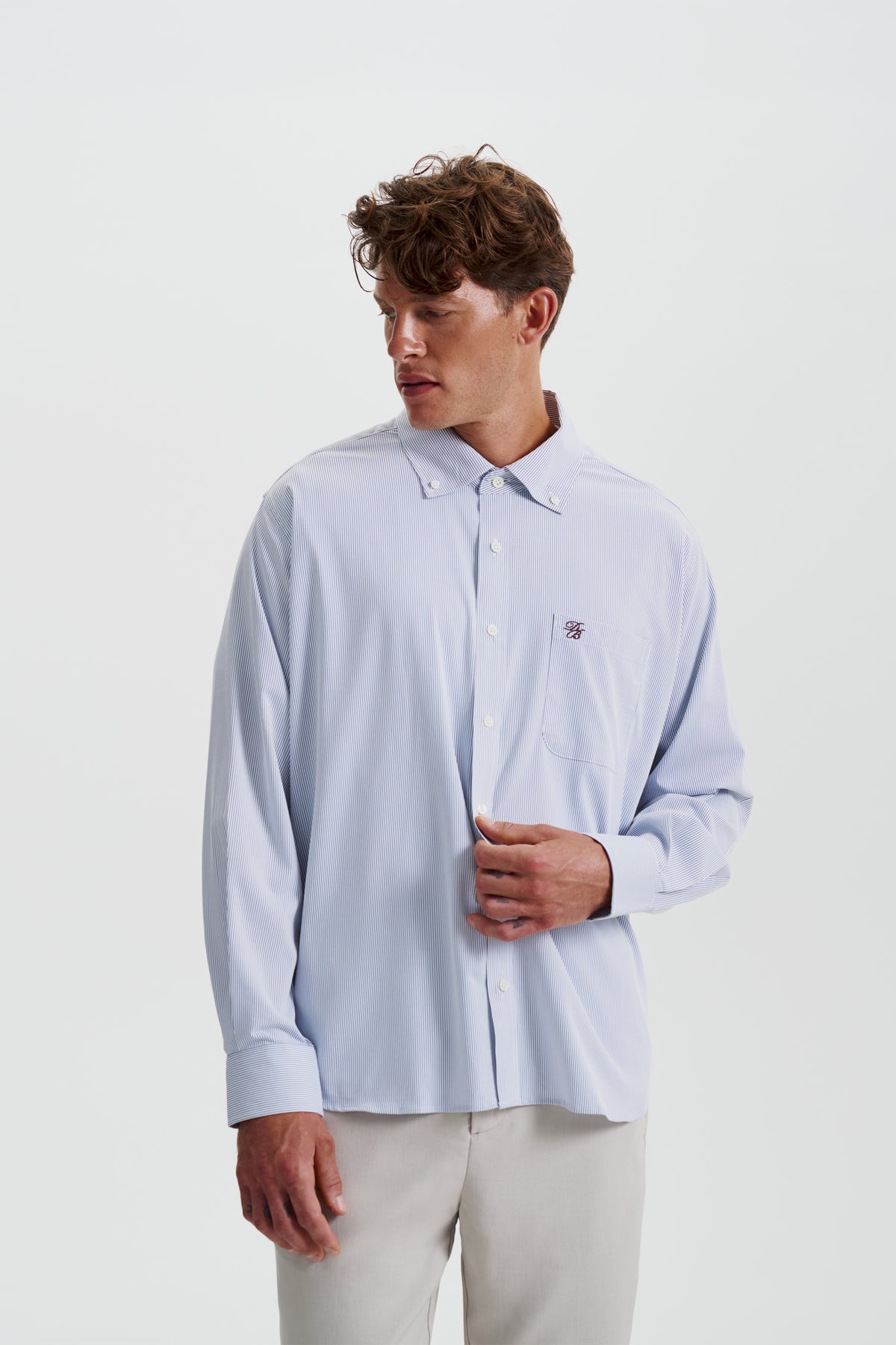 Soft structured oxford shirt