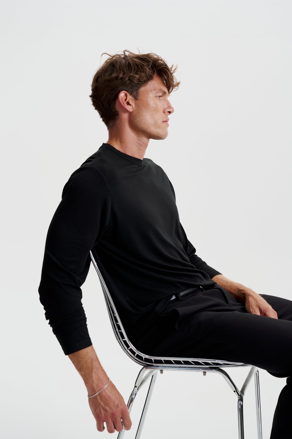 Motion-blend long-sleeve t-shirt