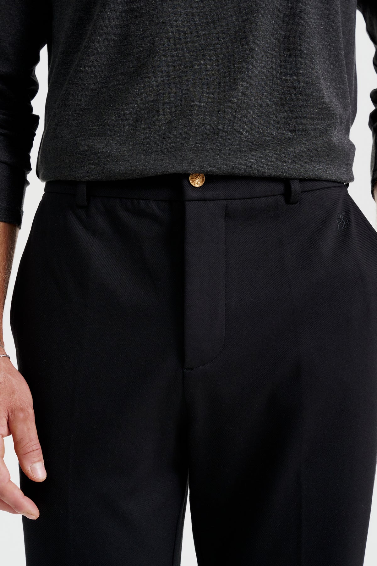 Tailored pleated trousers